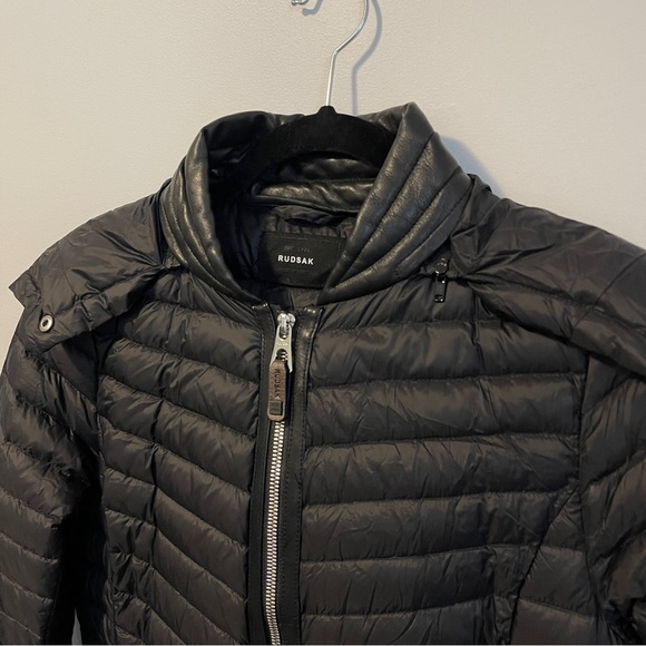 RUDSAK Women's Lightweight Down Filled Puffer Zip Up Hooded Jacket Size Small - Picture 3 of 15